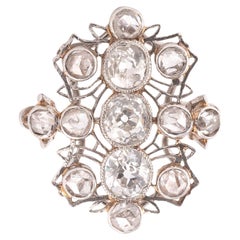 Belle Époque Platinum & Three Stone Old Cut Diamond Ring 1900's