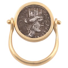 Anillo Plautio Moneda Romana de Plata Giratoria de Oro Amarillo de 18 Quilates