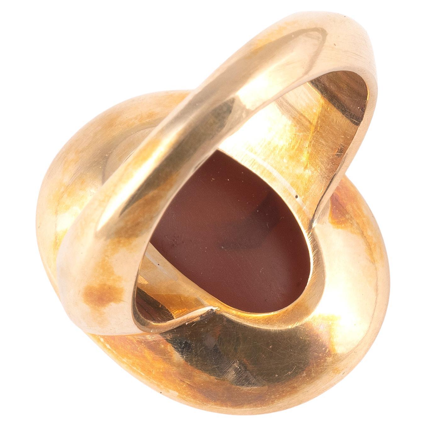 Classical Roman Roman Carnelian Intaglio Depicting Arione Gold Ring circa 2nd Century A.D For Sale