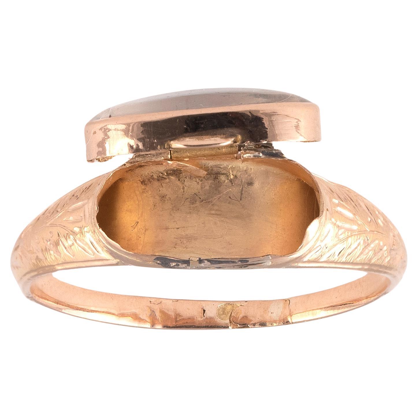 Women's Rare Baroque 17th Century Gold & Rock Crystal Devotional Reliquary Ring For Sale