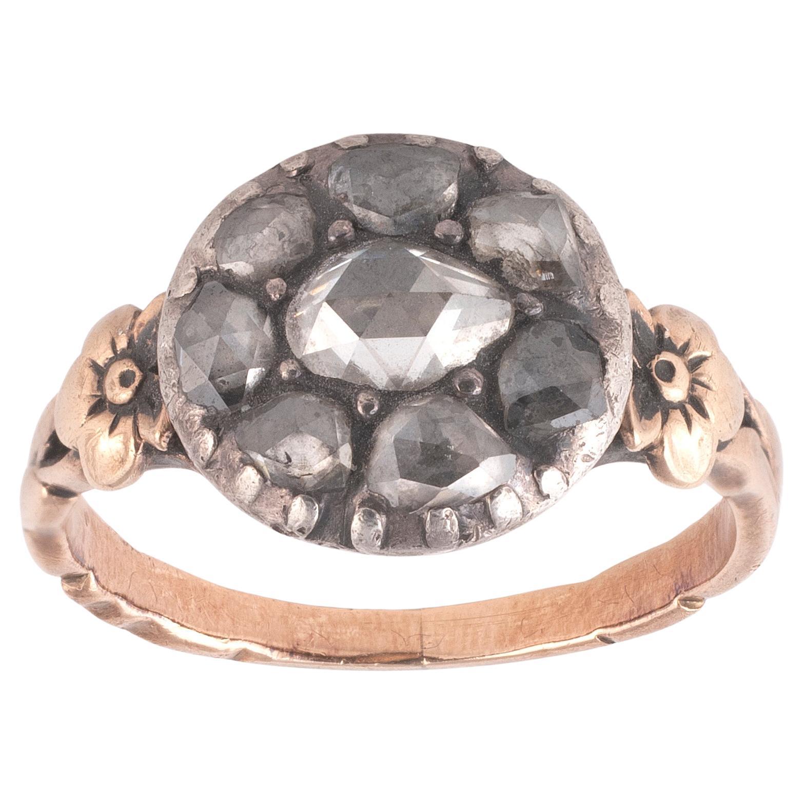 Anillo georgiano en racimo de diamantes talla rosa c1820
