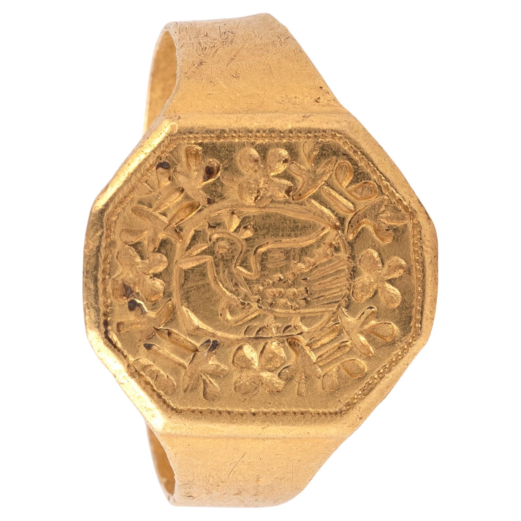Anello con armoriale in oro Europa Fine del XVI secolo In condizioni ottime in vendita a Firenze, IT