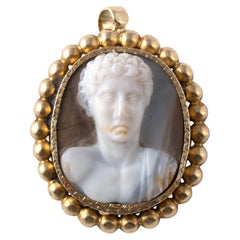 Renaissance Gold Agate Cameo Pendant of Giuliano de' Medici, c. 1530