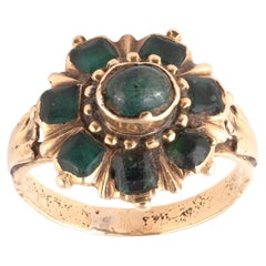 Early 17th Century Yellow Gold Emerald Cluster Ring, Size 7, Italy