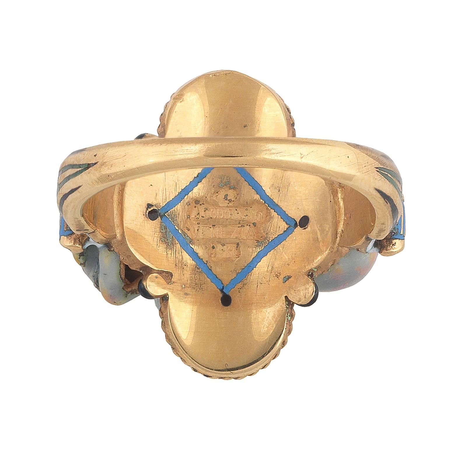 1980s Attilio Codognato Renaissance Revival Enamel Diamond Four Skull Ring In Excellent Condition In Firenze, IT