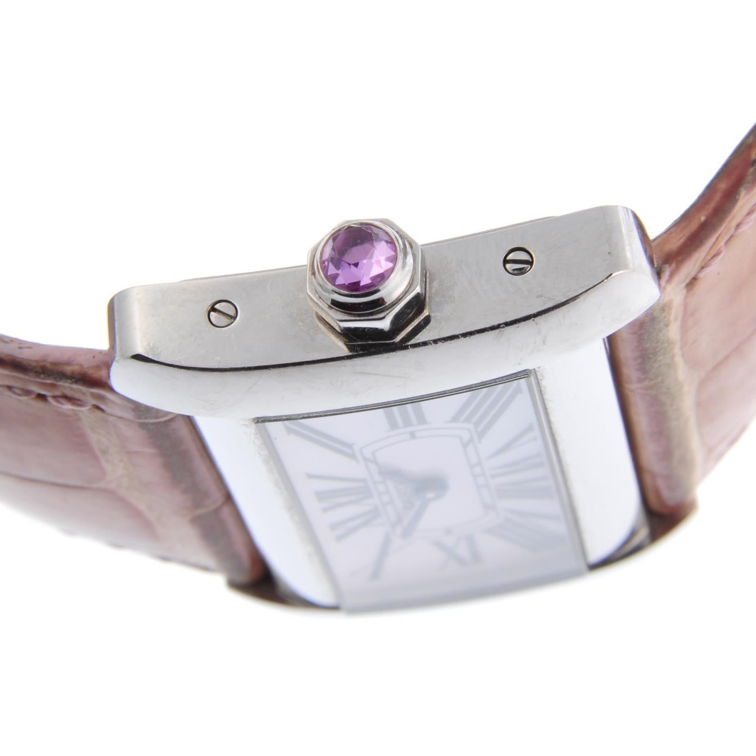 BERNARDO ANTICHITÀ PONTE VECCHIO FLORENCE
Reference 2599, serial 757733CE. Signed quartz calibre 157. Mother-of-pearl dial with Roman numeral hour markers. Fitted to a signed pink alligator strap with stainless steel pin buckle. 31mm. 