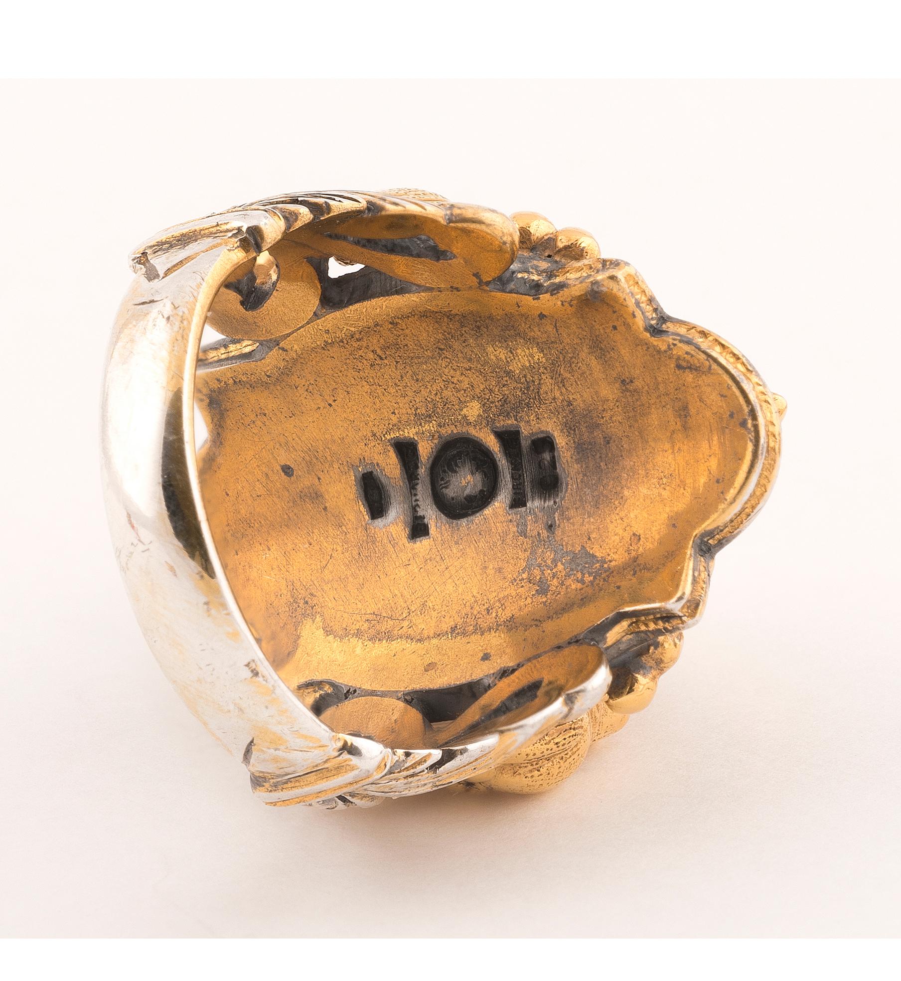 Bernardo Large Gold Silver Diamond Skull Ring im Zustand „Neu“ in Firenze, IT