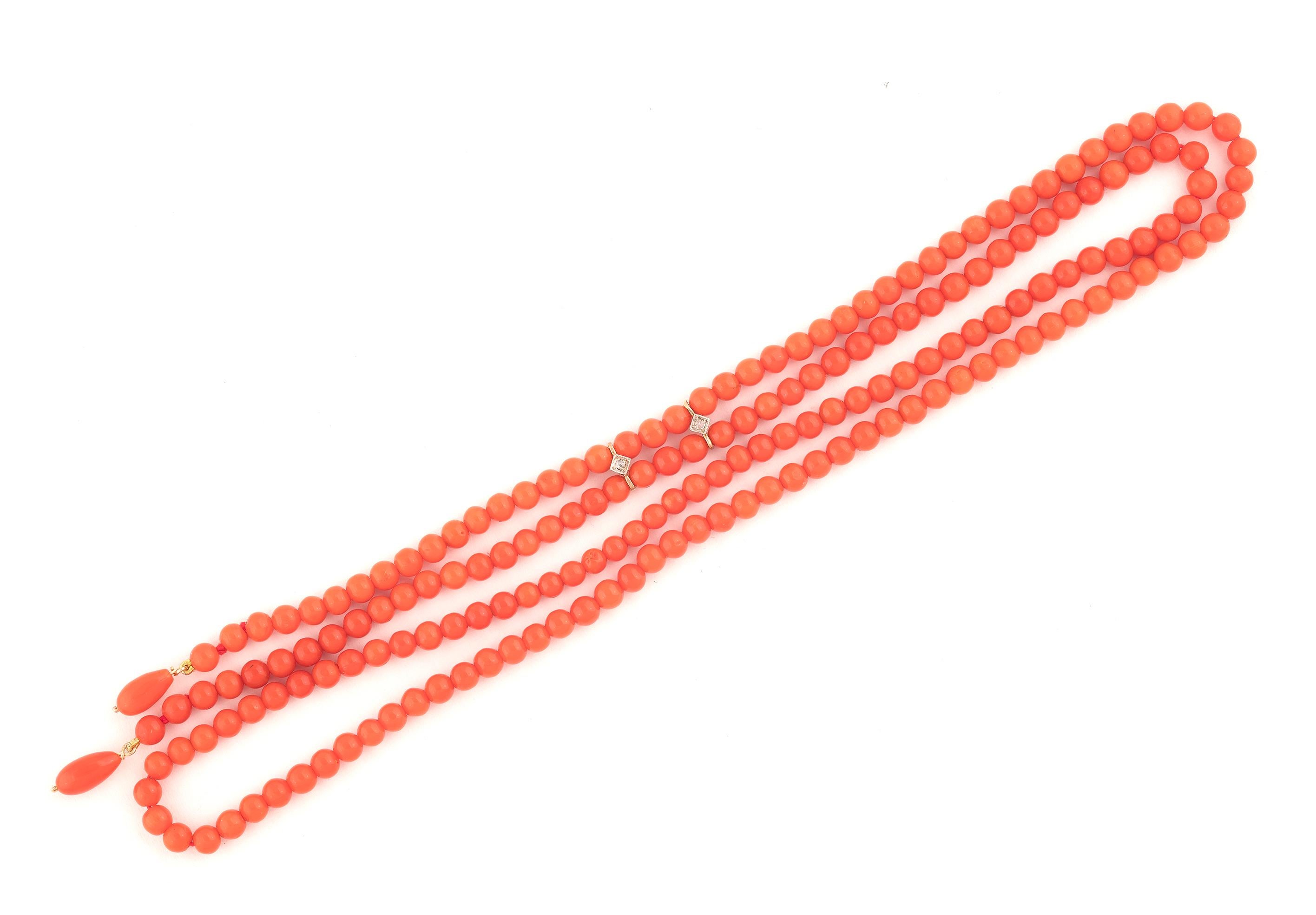 Retro Gold Coral Bead Necklace