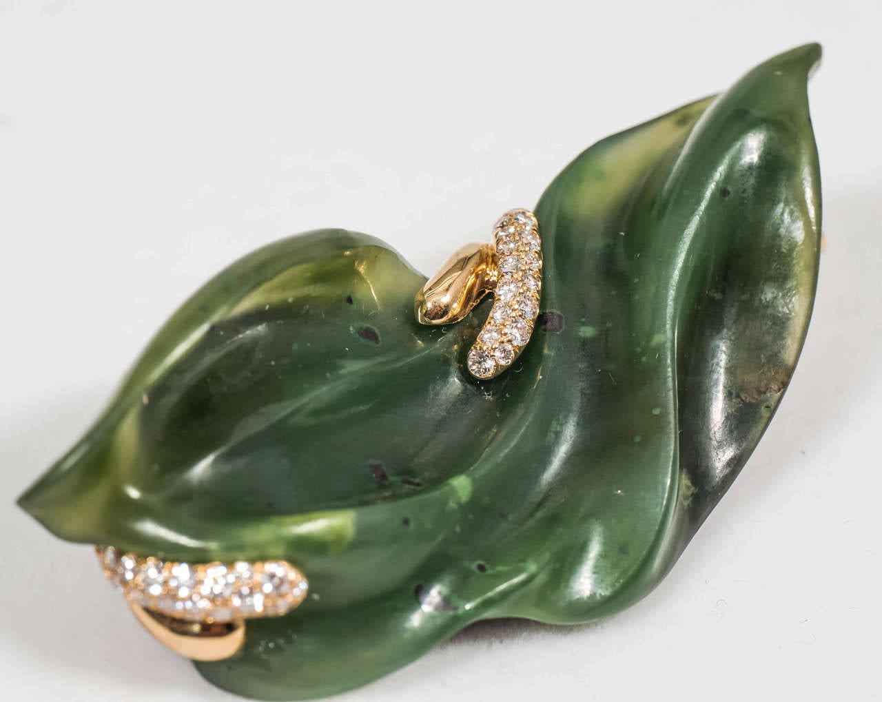 Naomi Sarna Hand-Carved Nephrite Jade Diamond Gold Brooch