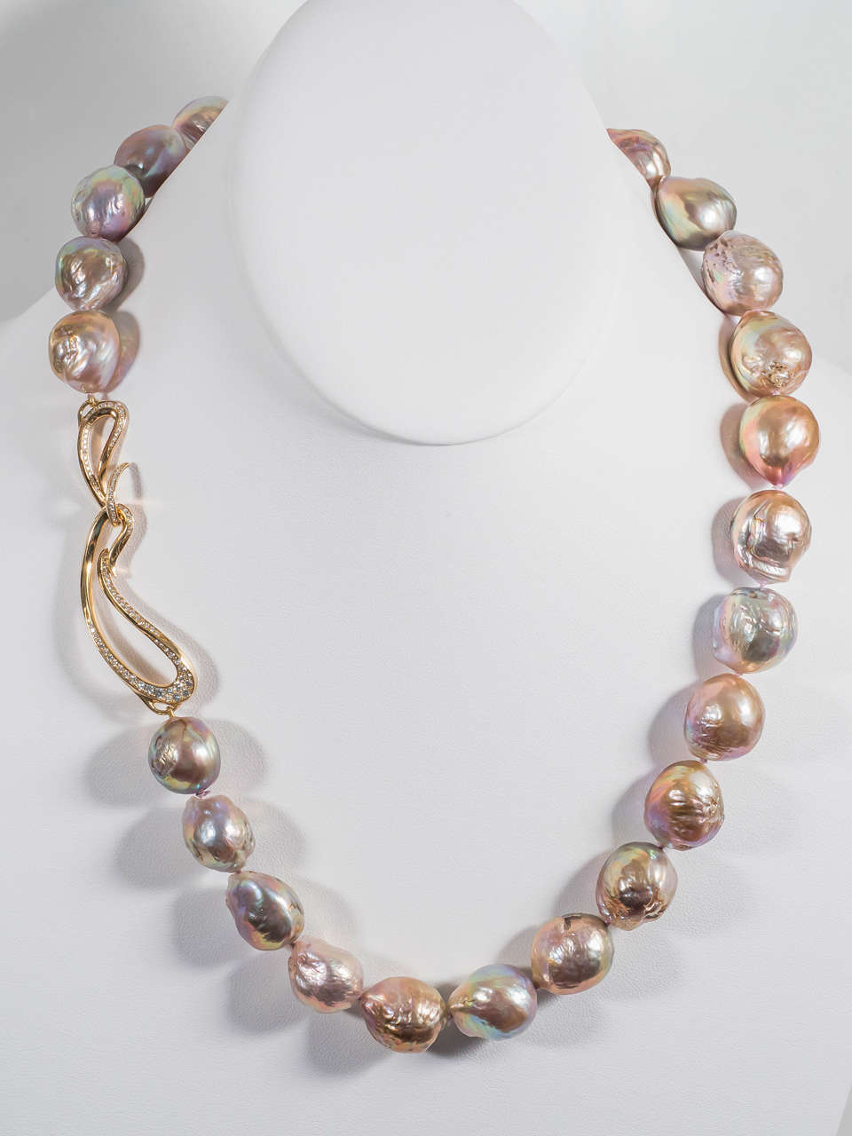 Naomi Sarna Pearl Diamond Gold Necklace 1