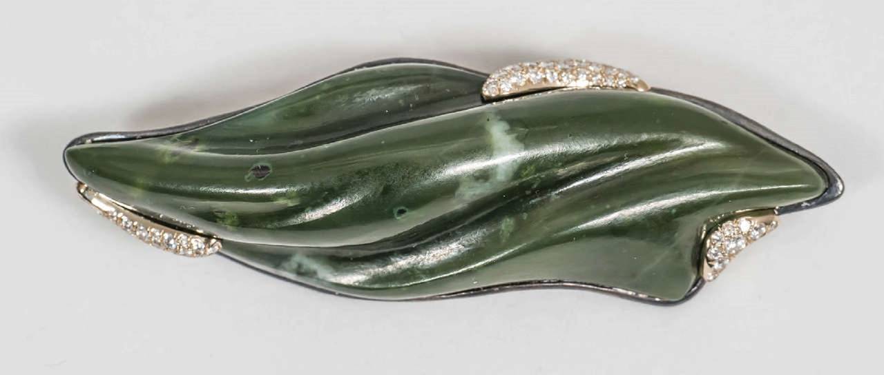 Naomi Sarna Hand-Carved Nephrite Jade Diamond Gold Brooch