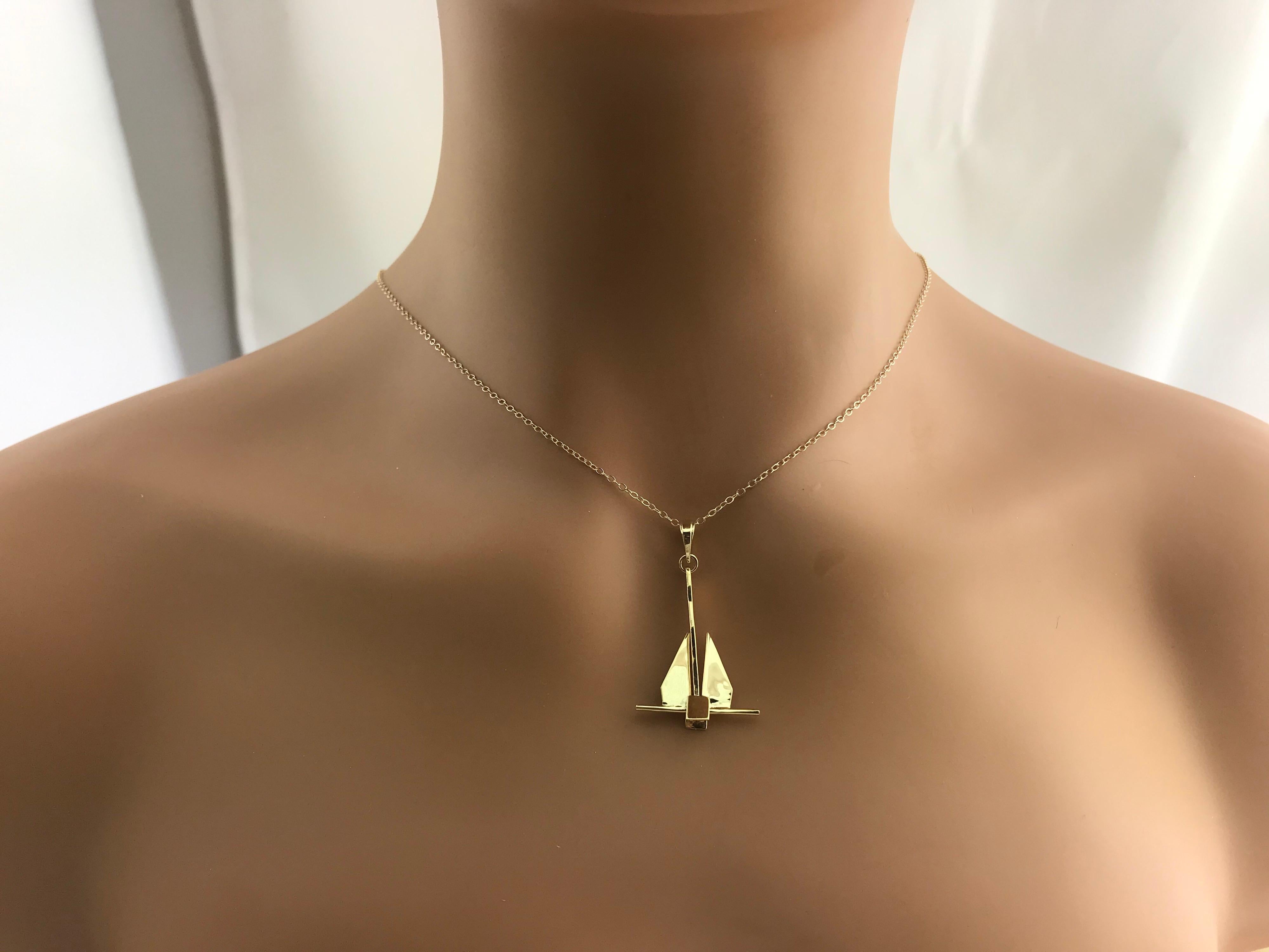 14 Karat Yellow Gold Anchor with Movable Stock Pendant 4