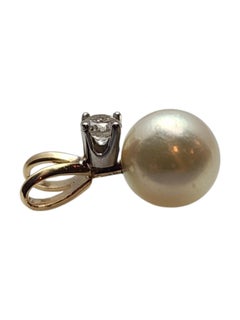 14K Yellow Gold Diamond Pearl Charm #25705