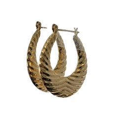 14K Yellow Gold Shrimp Hoop Earrings #25724