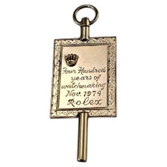 Colgante conmemorativo Rolex de 1974, de oro amarillo de 14 quilates, n.º 25986