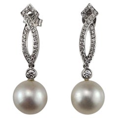 18K White Gold Pearl Diamond Dangle Earrings #25290