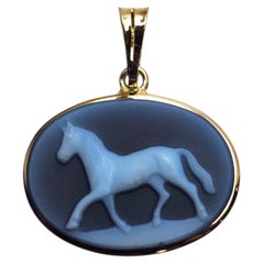 14K Yellow Gold Blue Cameo Horse Pendant #26062