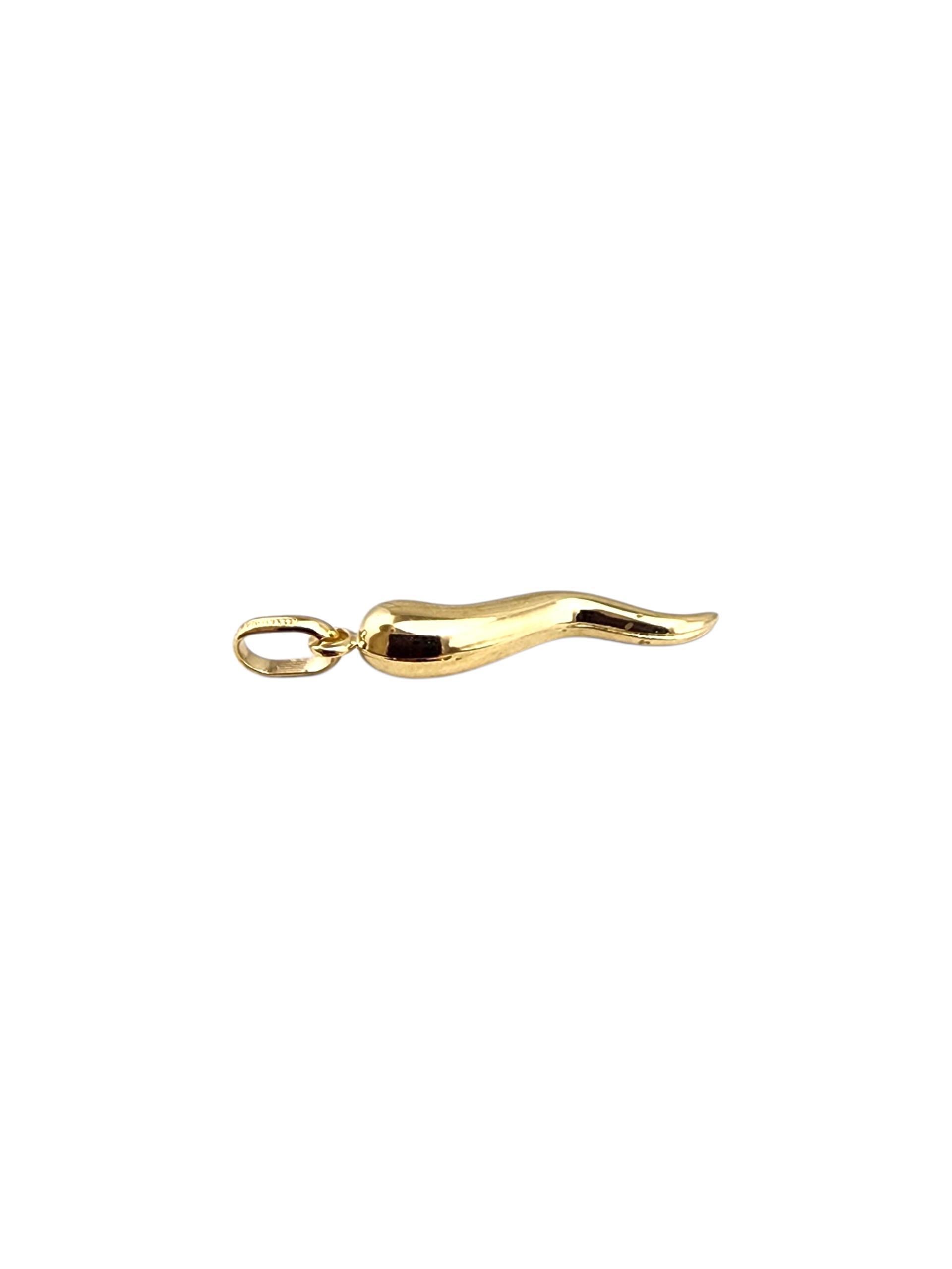 Charme en or jaune 14K en forme de corne italienne #22353 en vente 1