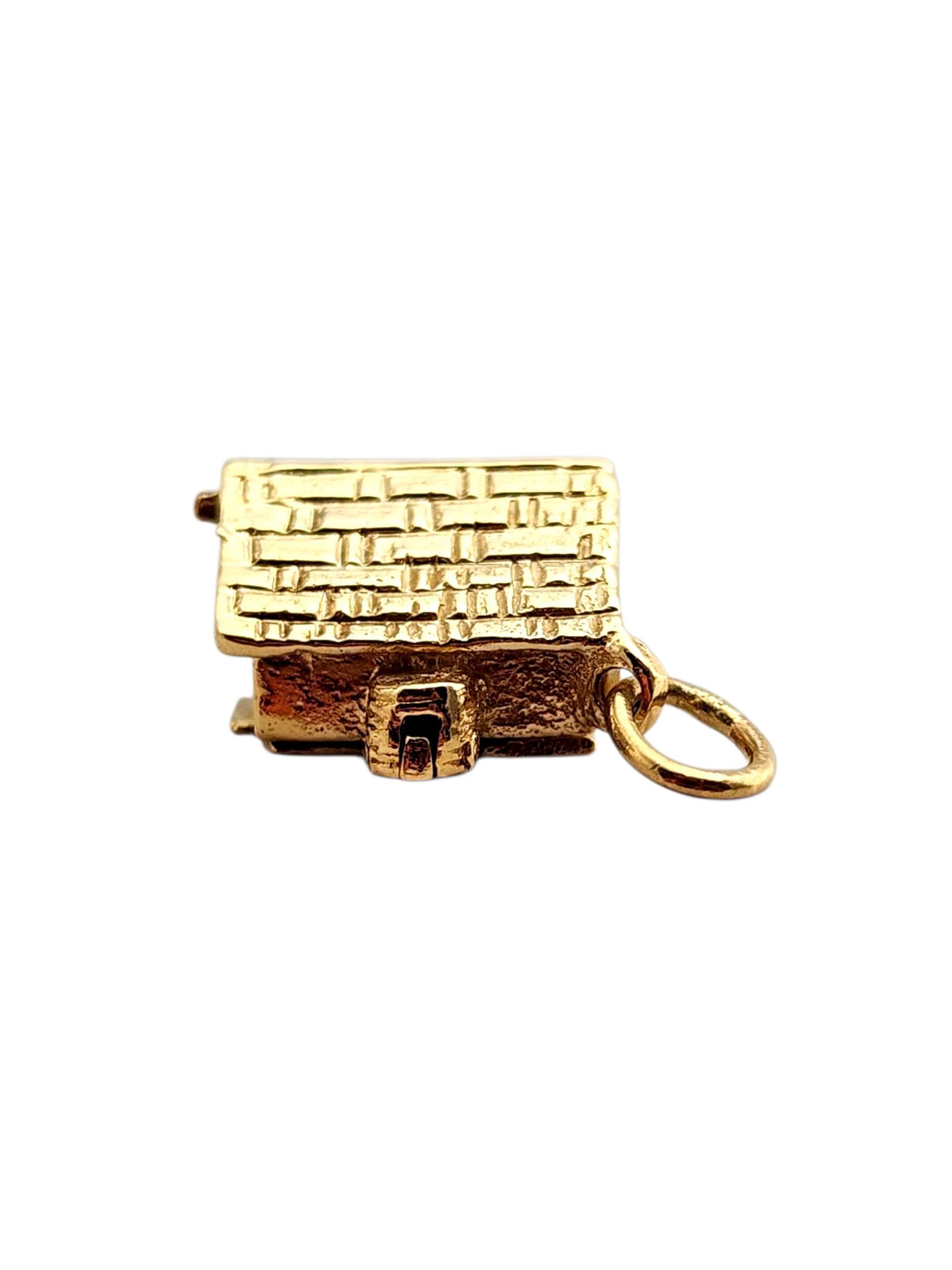 Breloque d'écurie articulée en or jaune 14K #22337 Bon état - En vente à Washington Depot, CT