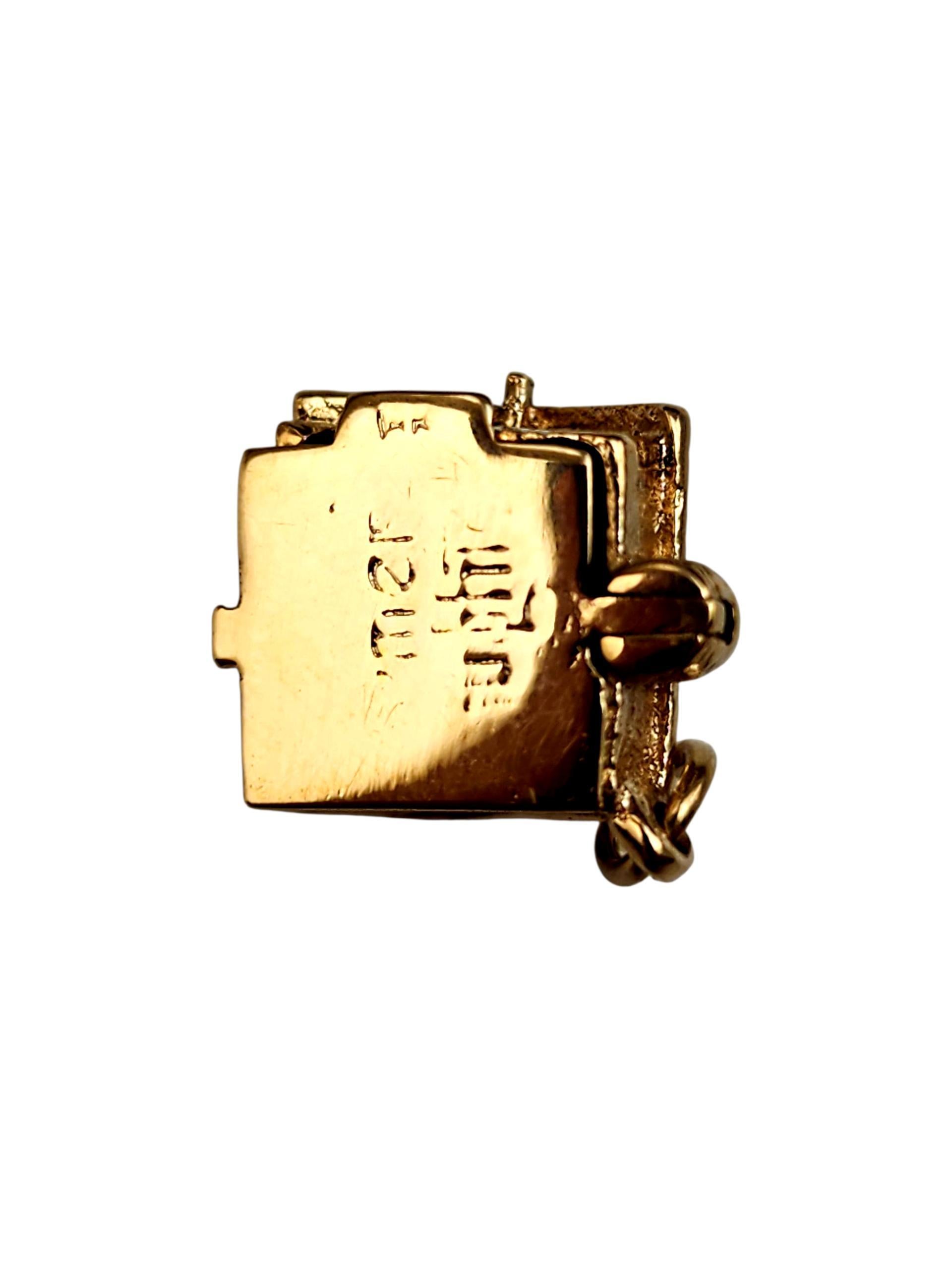 Breloque d'écurie articulée en or jaune 14K #22337 en vente 2
