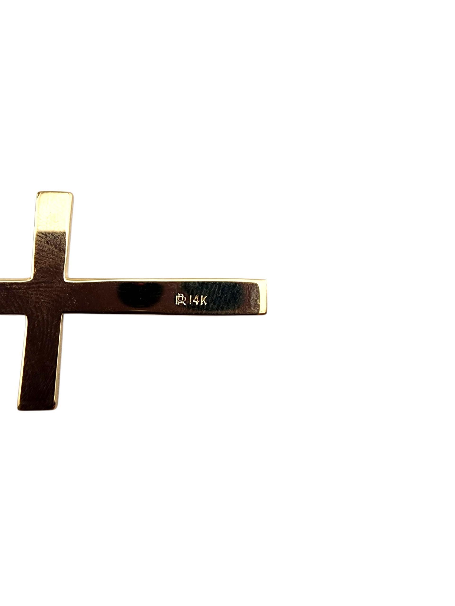 Ciondolo a forma di croce in oro giallo 14K #22335 in vendita 2