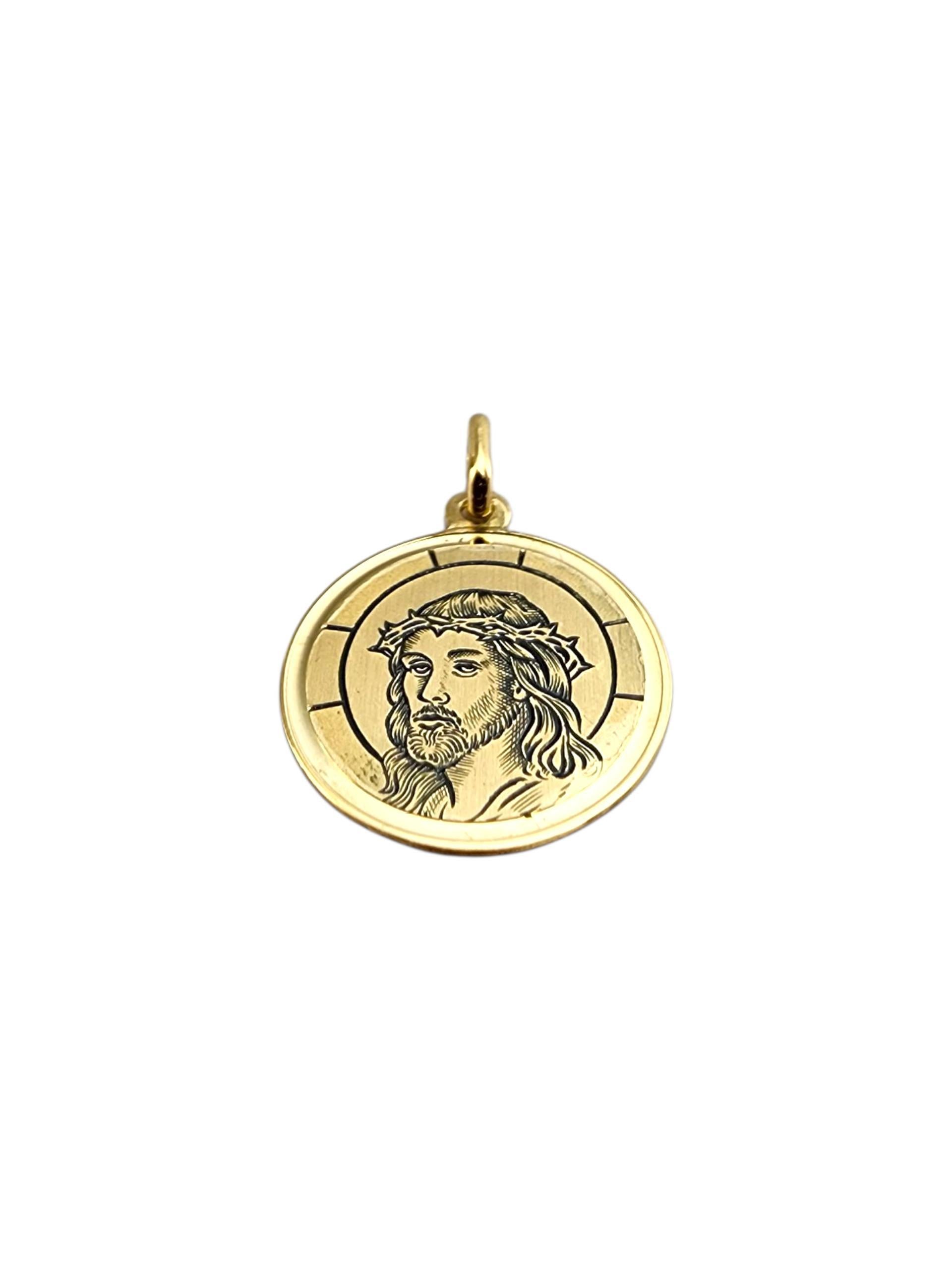 Ciondolo Gesù di Nazareth in oro giallo 18K #22334 in vendita 1