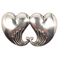 B. Broche en argent sterling Hand Made Double Heart Wing #21476