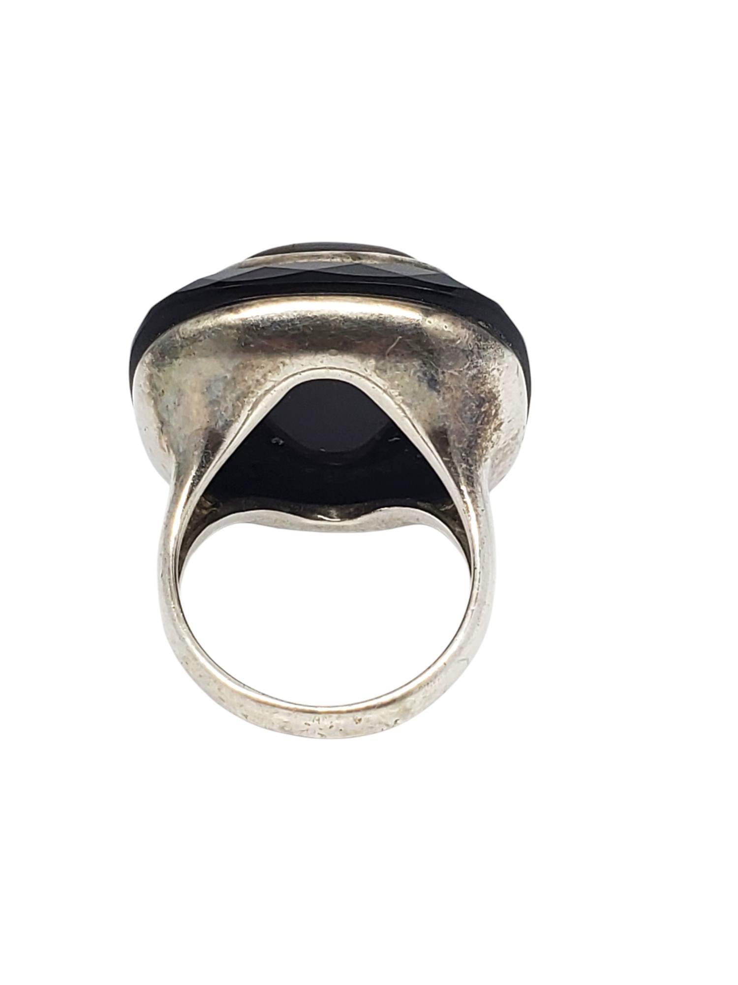 Whitney Kelly, in argento sterling, anello con cupola a strisce zebrate, misura 11 #21412 In condizioni buone in vendita a Washington Depot, CT