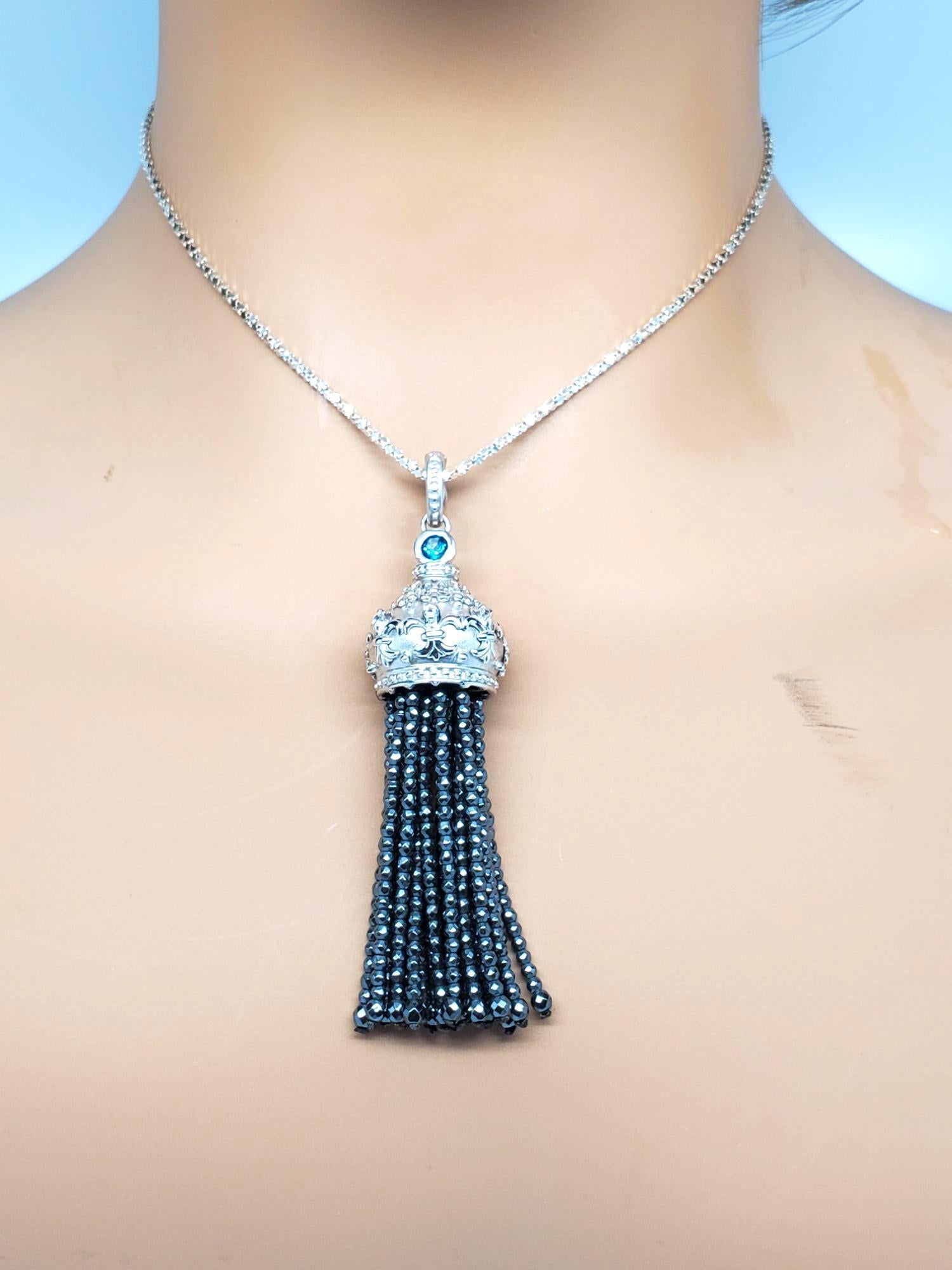 Ciondolo con nappe in argento 925 sfaccettato con pietre blu #21692 in vendita 3
