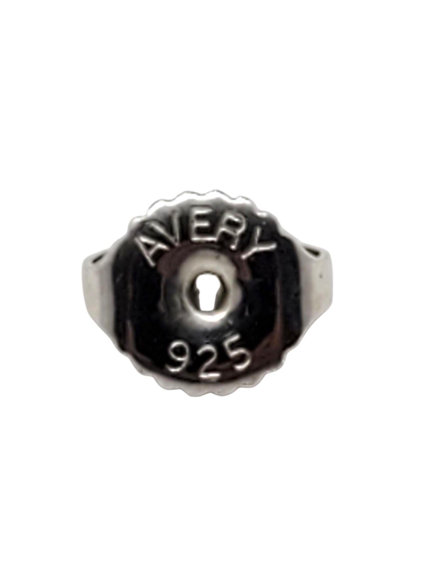 Avery James Boucles d'oreilles fleurs en argent #21670 en vente 3