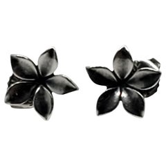 Vintage James Avery Sterling Silver Flower Stud Earrings #21670