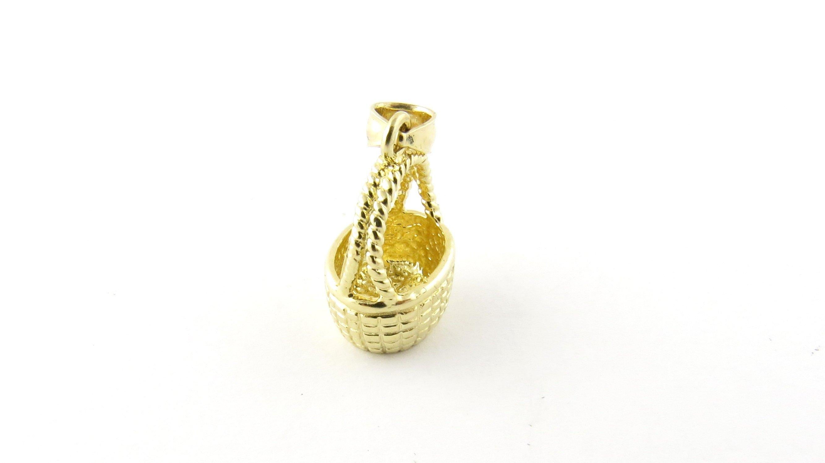14 Karat Yellow Gold Nantucket Basket Charm 2