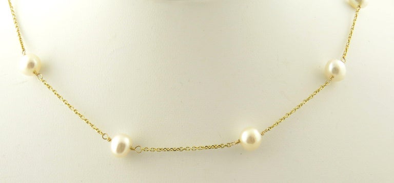 14 Karat Yellow Gold and Pearl Necklace For Sale at 1stDibs