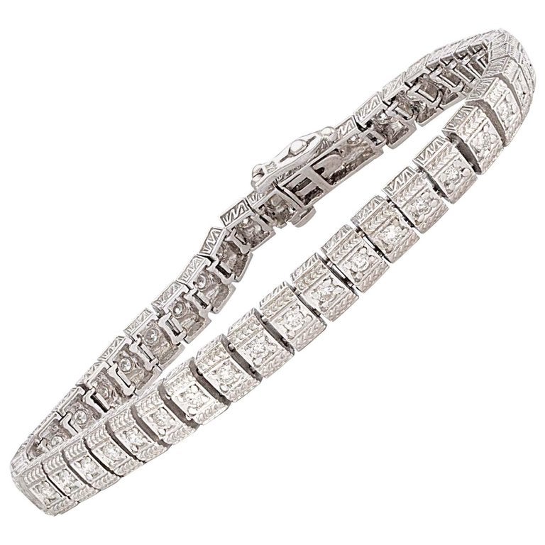 Solid 14 Karat White Gold Genuine Diamond Tennis Bracelet 1 50 Carat Solid 14 Karat White Gold Genuine Diamond Tennis Bracelet 1 50 Carat 15 9g For