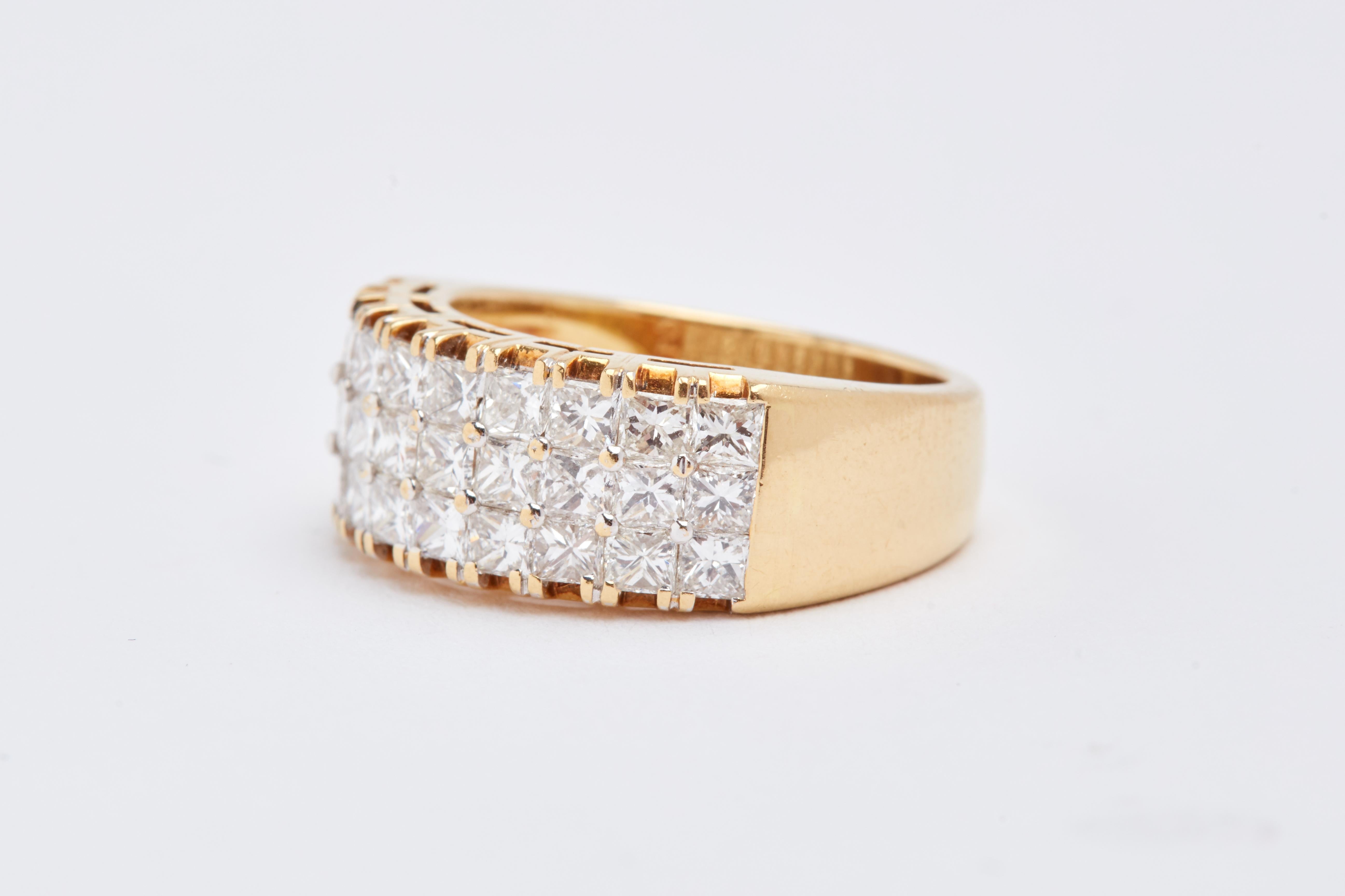 18K Yellow Gold 3 Row Diamond Ring. 30 white round diamonds weighing aprox 3 carats total. rings is size 6 and 3/4. All diamonds are F-G in color and VS clarity. 