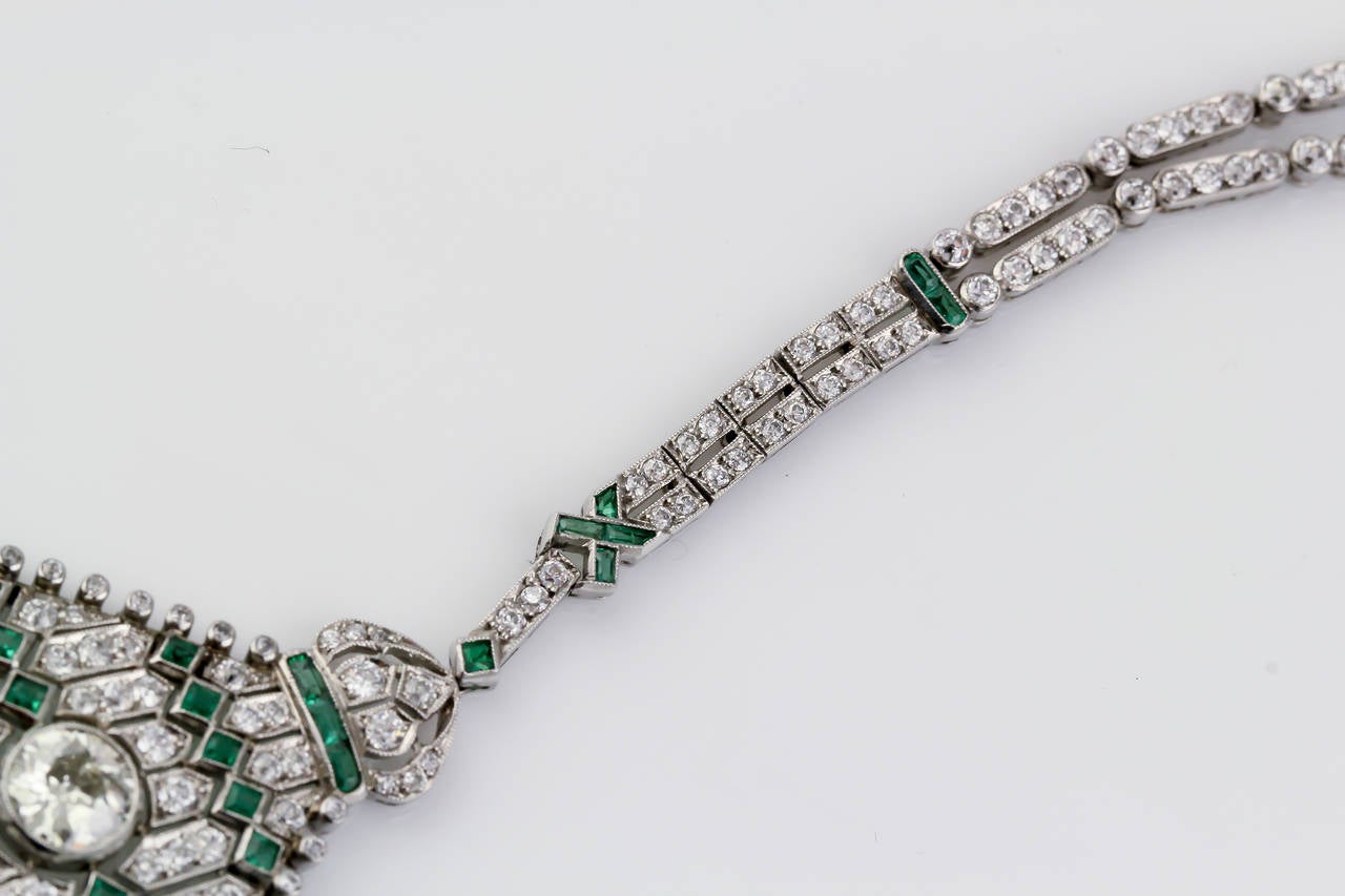 Women's Art Deco Emerald Diamond Platinum Pendant Necklace