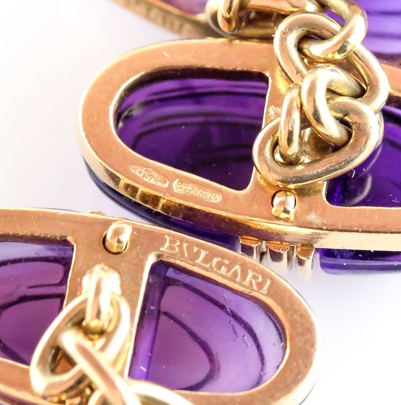 Bulgari Carved Amethyst Gold Cufflinks In Excellent Condition In New York, NY