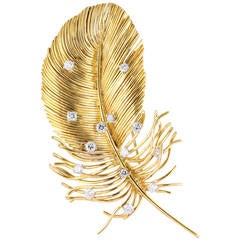 Boucheron Diamond Gold Feather Brooch