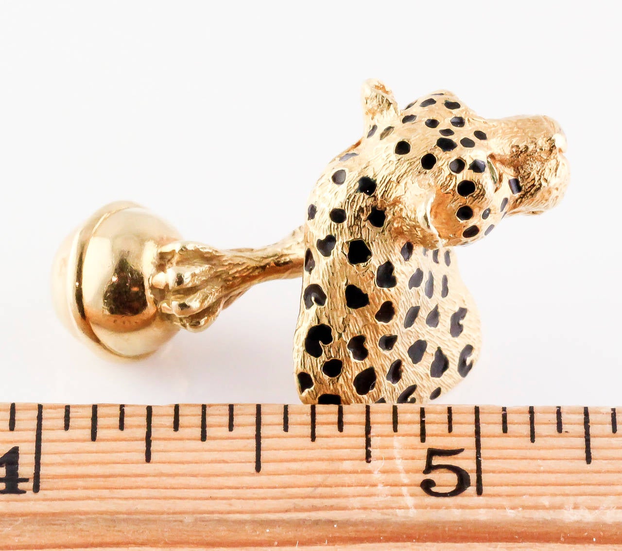 Tiffany & Co. Black Enamel Emerald Gold Leopard Cufflinks 1