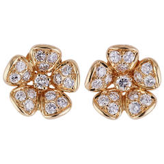 Van Cleef & Arpels Diamond Gold Flower Earrings