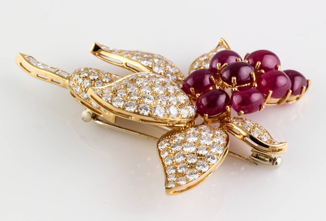 Women's Ruby Diamond Gold Flower Brooch