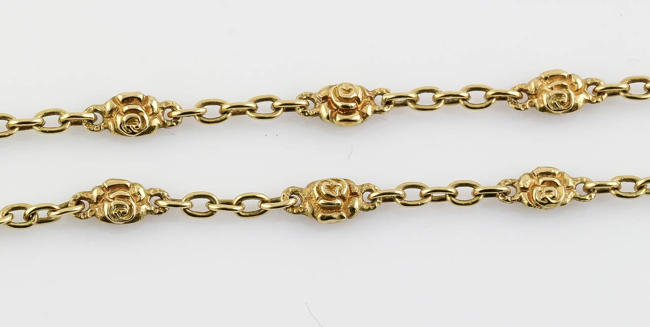 Salvador Dali Carmen Gold Necklace In Excellent Condition In New York, NY