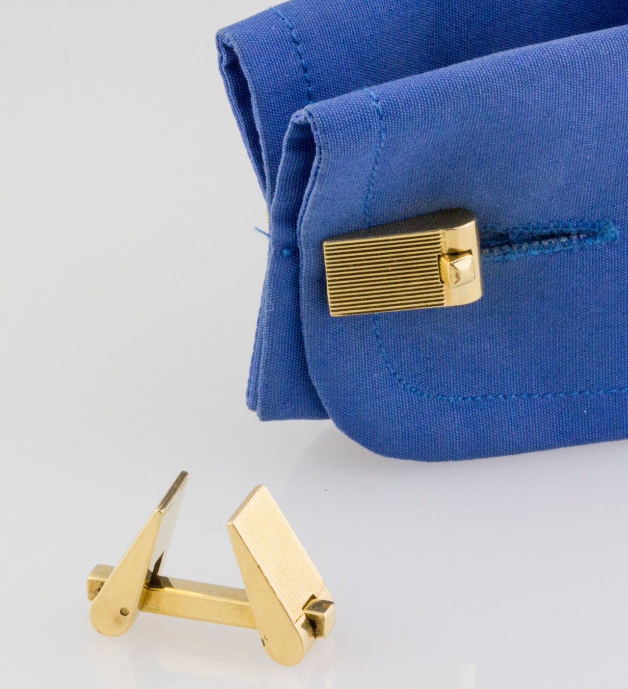 French Ribbed Gold Folding Cufflinks 3