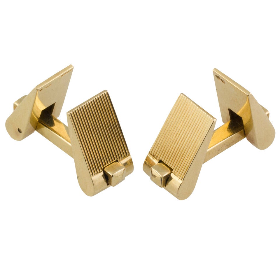 French Ribbed Gold Folding Cufflinks For Sale at 1stDibs