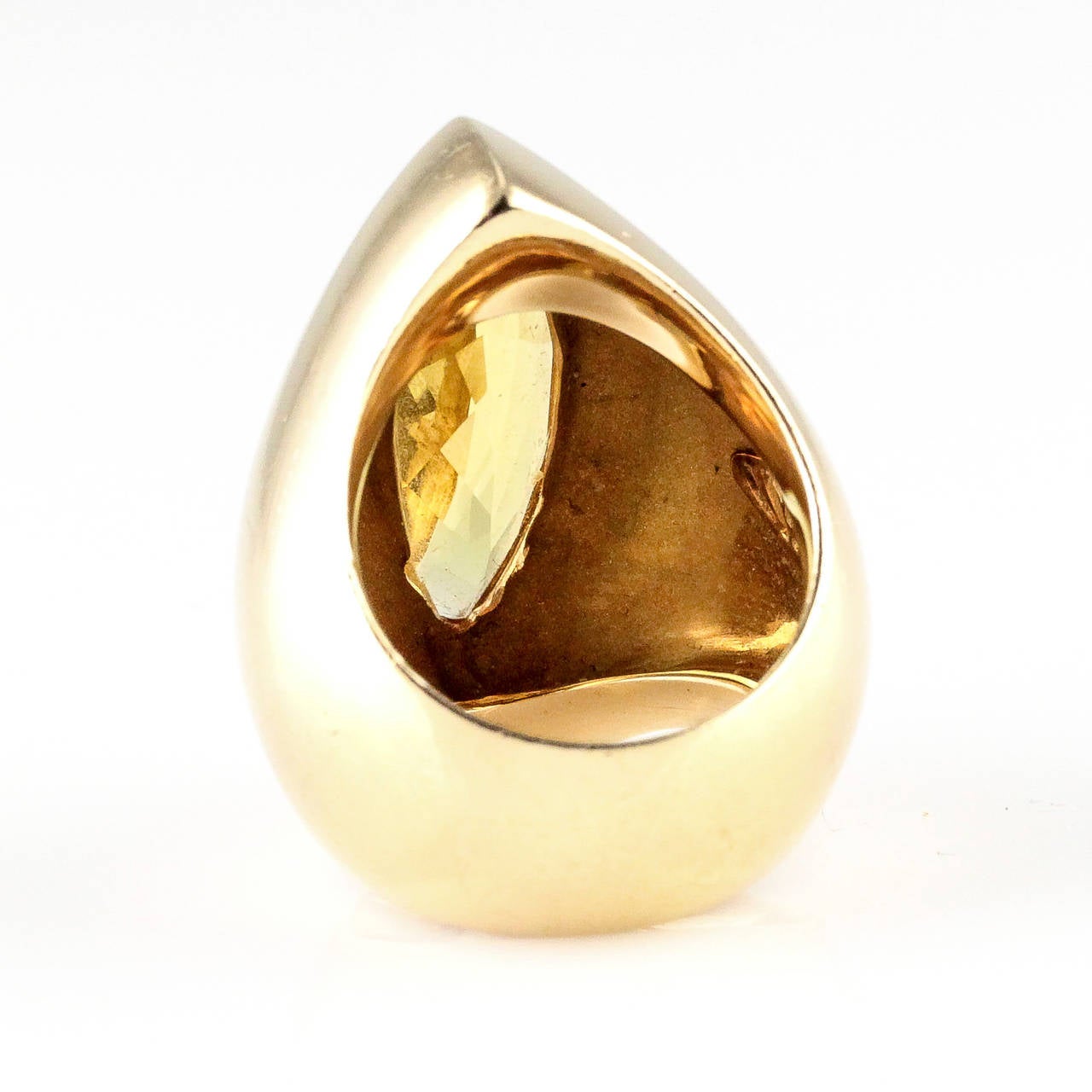 J. Frech Yellow Beryl Gold Cat's Eye Ring In Excellent Condition In New York, NY