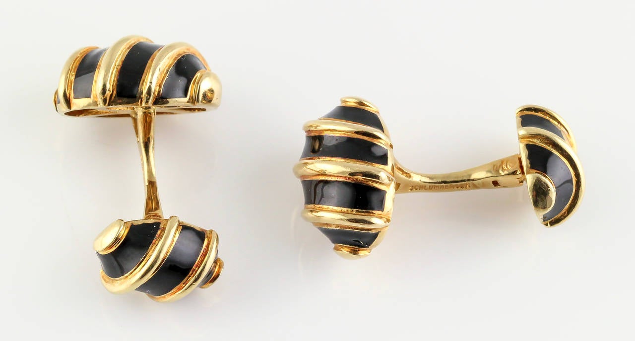 Handsome black enamel and 18K yellow gold cufflinks from the 