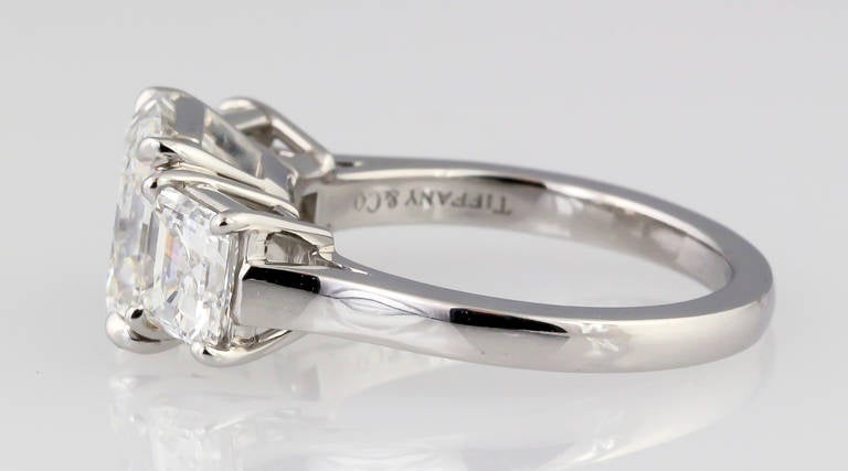 Tiffany & Co. Three-Stone Diamond Platinum  Engagement Ring In Excellent Condition In New York, NY