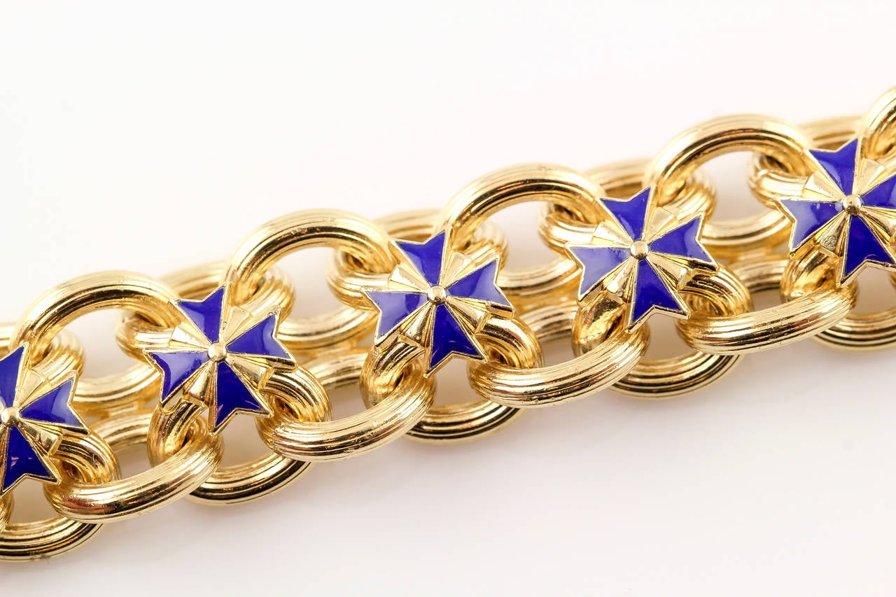 Verdura Blue Enamel Gold Link Bracelet In Excellent Condition In New York, NY