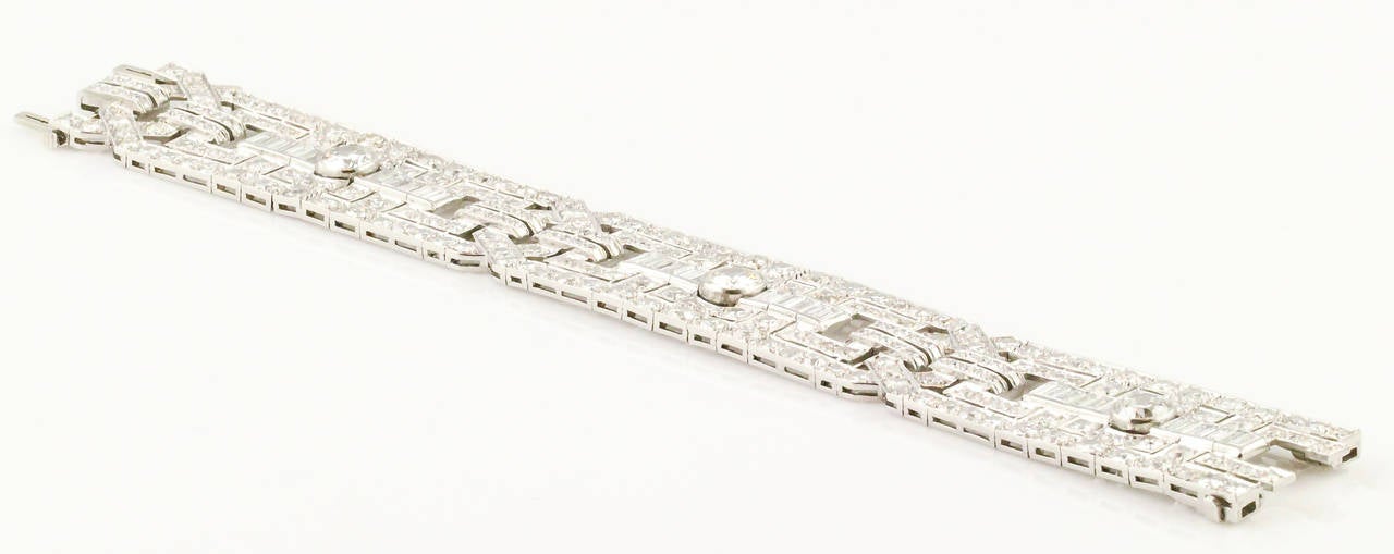 Art Deco Impressive Diamond Platinum Bracelet