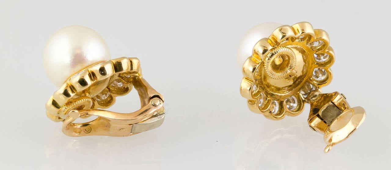Contemporary Van Cleef & Arpels Pearl Diamond Gold Clip Earrings